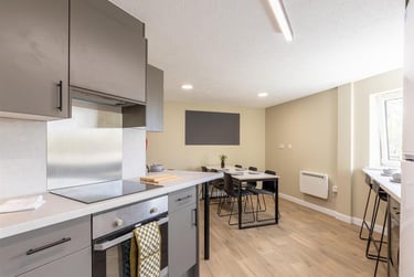 1 bed studio, Cook Street, City Centre, Southampton, SO141YA - Image 14